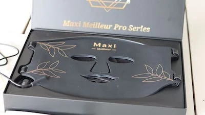 Review: Maxi Meilleur Pro Series LED Masker