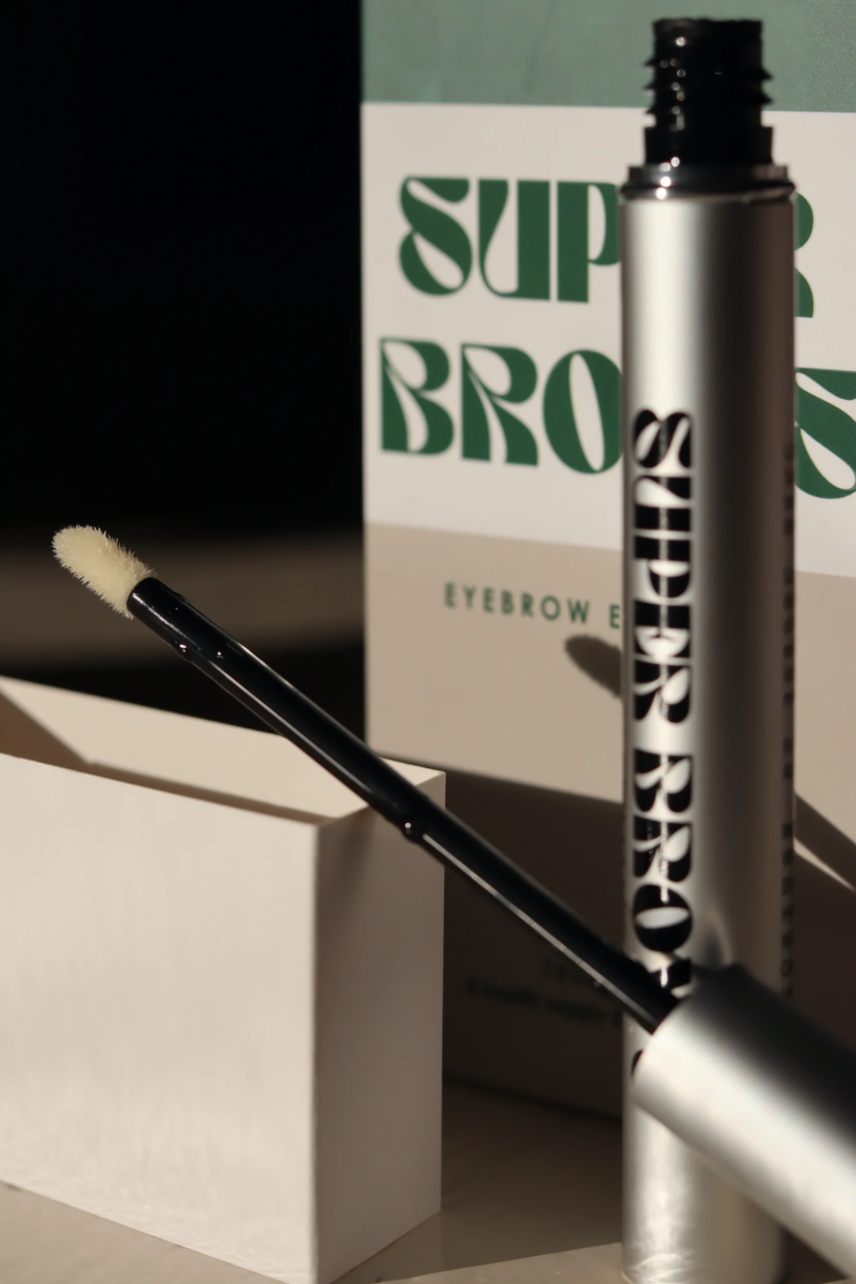 review Syrene Superbrow Wenkbrauwserum